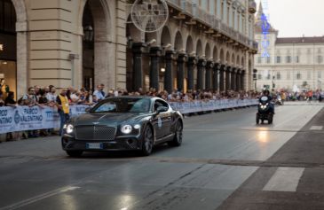 Supercar Night Parade 116 - MIMO